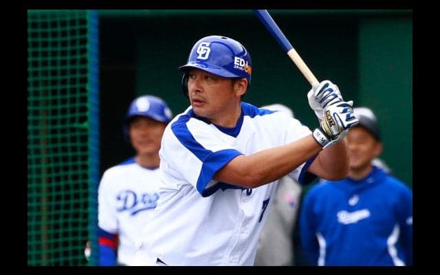 遅咲きのスラッガー・森野将彦　控えから背番号を7度変えて掴んだ成功