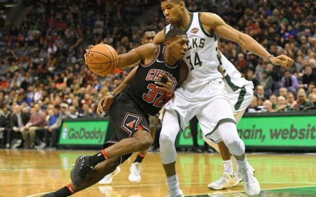 ブルズで才能を開花させたクリス・ダン「コービーのプレーを手本にしている」