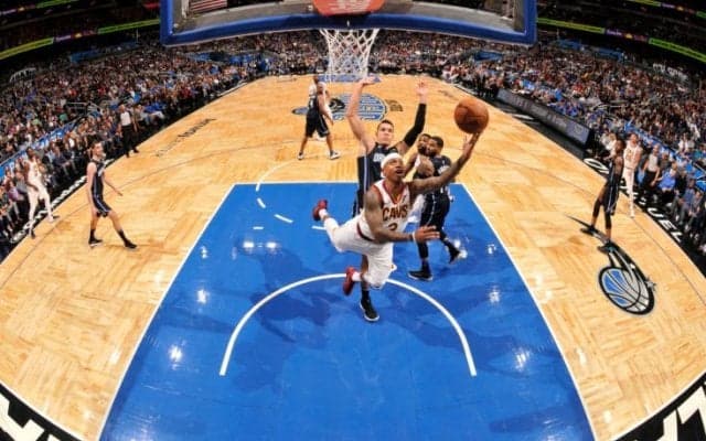 アイザイア・トーマスが今シーズン初先発で勝利に貢献「状態は良くなっている」