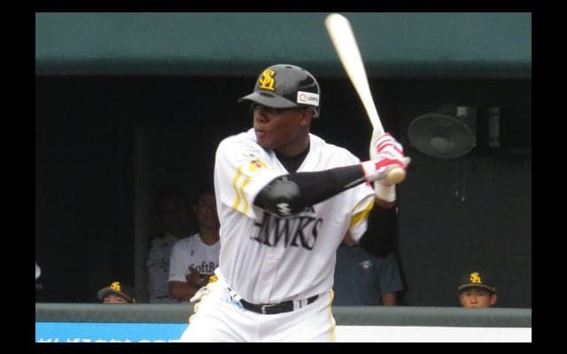 ホークスが期待する「キューバの大谷」　助っ人も育成の時代に