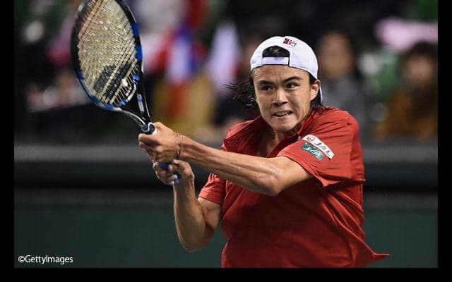 ダニエル太郎、惜しくも第2セットを奪われイーブンに[全豪オープン]