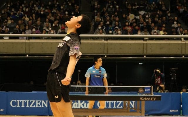 張本「チョレイ復活」でまず一冠  男子ジュニアの部で完全優勝【全日本卓球2018】
