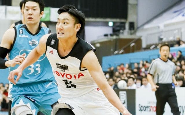 スミスに41得点を奪われるも、チームバスケで上回ったアルバルク東京が貫録の勝利