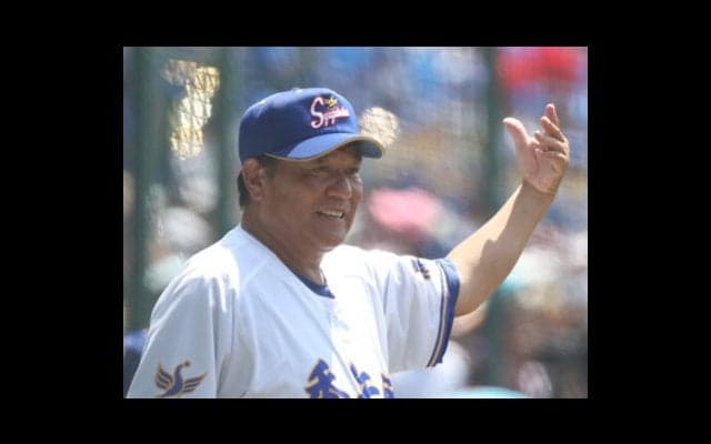 秀岳館から公立の母校へ。古豪復活を期す名将・鍛冶舎巧の強化プラン