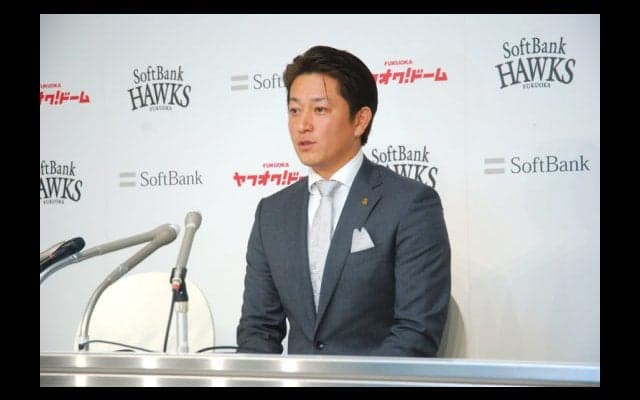 鷹・川島、FA権行使せず倍増7000万円の2年契約「ここで野球人生を終えたい」