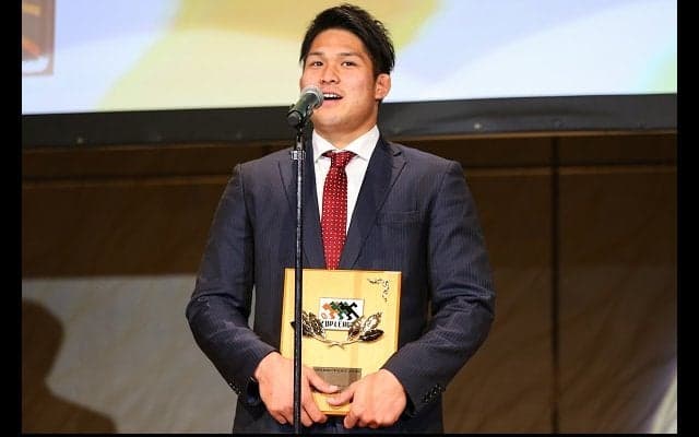  準決勝進出決定前に発熱していた。姫野和樹、新人賞獲得後のステージは。 