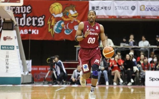 執念のリバウンドで川崎にロケットスタートと勝利をもたらしたジョシュ・デービス