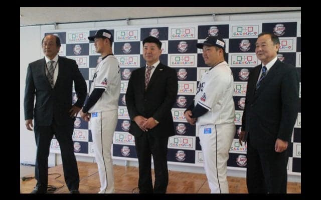 西武が球団初キャップスポンサー契約　春季キャンプから着用