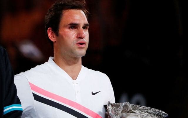 6度目の優勝を飾ったフェデラーの涙が大会のフィナーレに