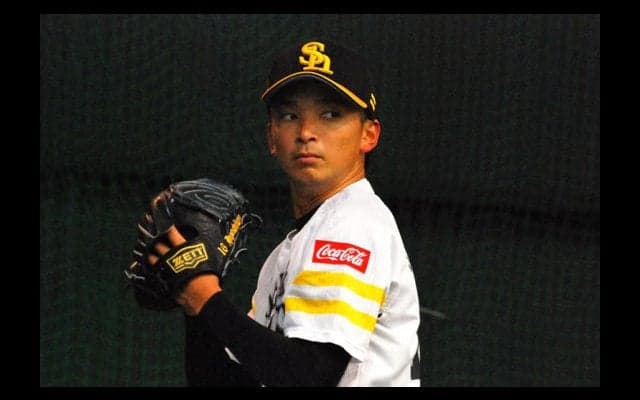 開幕投手候補のホークス東浜、初日からブルペン入り「上げていきたい」