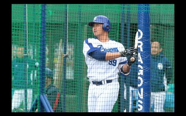 中日・松坂がランチ特打で柵越え2本　ファンから拍手喝采「入ってよかった」