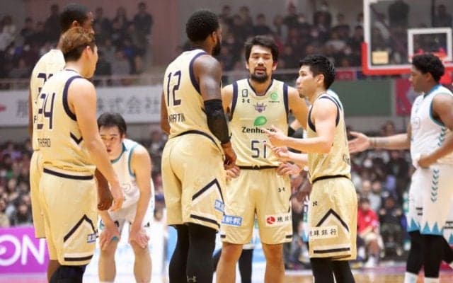 堅守が崩れなかった琉球ゴールデンキングス、第4クォーターに突き放し京都を撃破