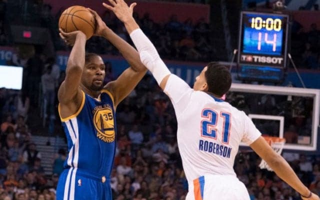 デュラントがアンドレ・ロバーソンを称賛「NBAで最もディフェンスのうまい選手」