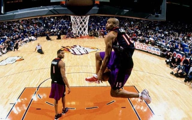 ダンクコンテスト初出場デニス・スミスJr.にレジェンドのビンス・カーターが助言