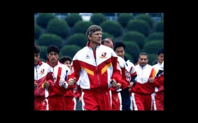 ベンゲルに挨拶に来たジョージ･ウェア。グランパスの選手は仰天した