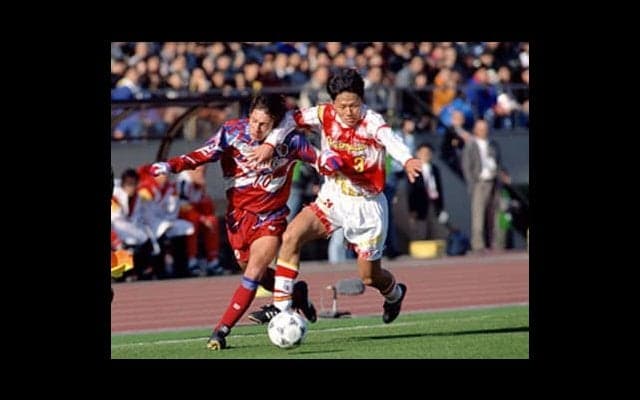 大岩剛をコンバート。ベンゲルが魔法をかけて、グランパスは変貌した