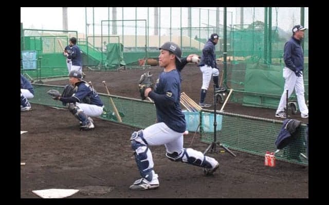 オリ背番号「123」衝撃デビュー　2連続二盗阻止、福良監督「2つも刺して…」