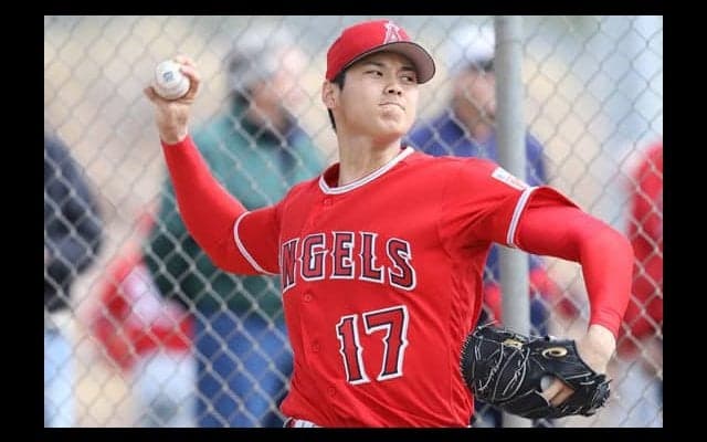 【MLB】滑りやすいメジャー球にどう対応？　大谷翔平が語る“慎重さ”と“鈍感力”