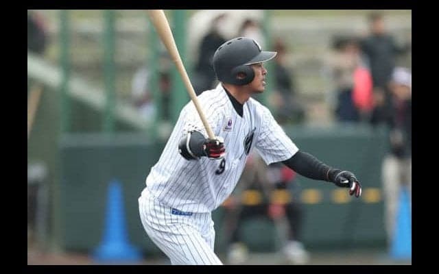 運命に導かれた「幕張の安打製造機」が挑む、元祖「安打製造機」の記録更新