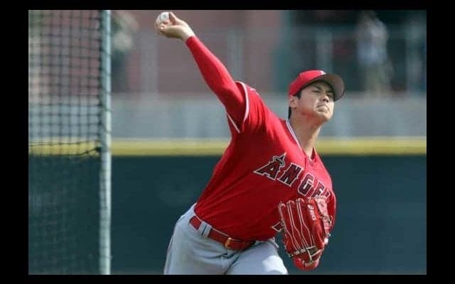 【MLB】大谷翔平がキャンプ初打撃投手　マイナー2選手に30球「すごいいい練習」