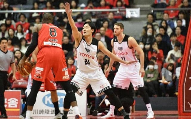 千葉を撃破したアルバルク東京の田中大貴、日本屈指の2ウェイプレーヤーの証明