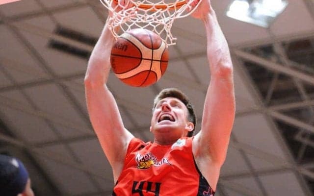 三遠ネオフェニックス、ラスト8秒の逆転劇で横浜を破りチャンピオンシップに前進