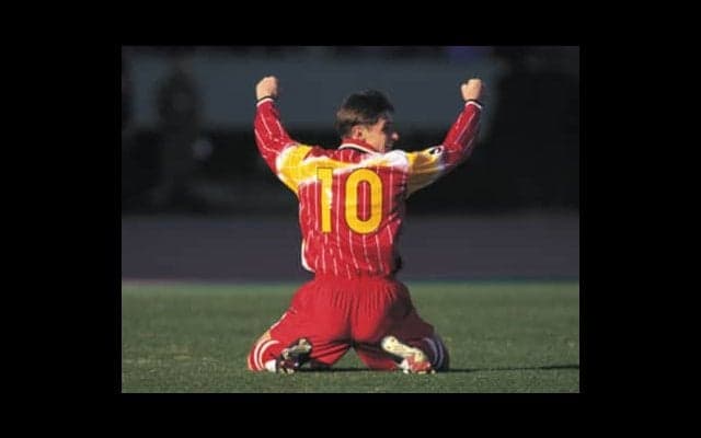 ピクシーのイライラが消えた。ベンゲルがタクトを振り、選手が応える