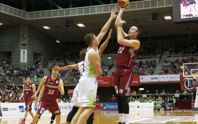 川崎ブレイブサンダース、北海道の猛追かわし激戦の東地区で同一カード連勝を達成