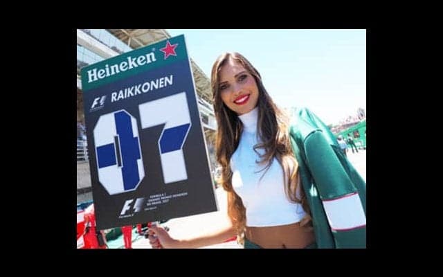 F1グリッドガールもこれで見納め。世界の美女たちがアンコール登場