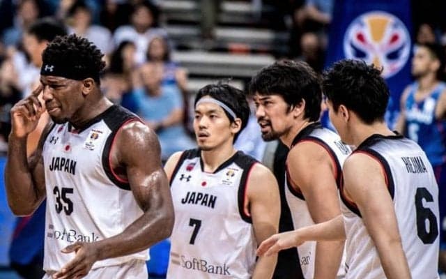 バスケ日本代表4連敗、完全アウェーの敵地でフィリピンを追い詰めるも一歩及ばず