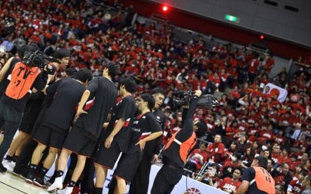 日本のライバル国はいかに戦ったか、重い1点差の敗北を受け止めて最終決戦へ──