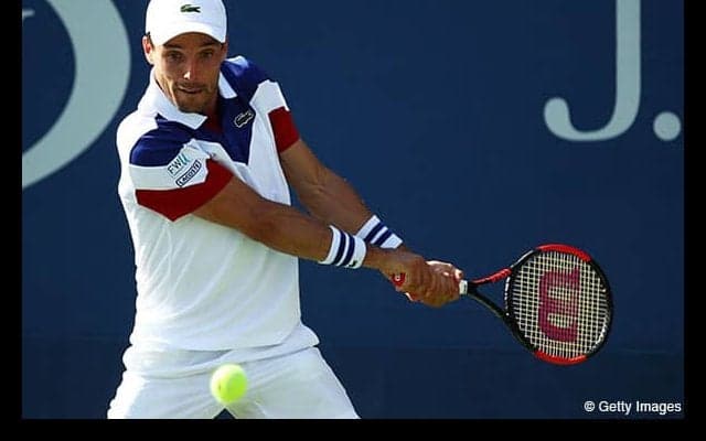 バウティスタ アグートがチョリッチにストレート勝ちで準決勝へ[男子テニスATPワールドツアー500 ドバイ]