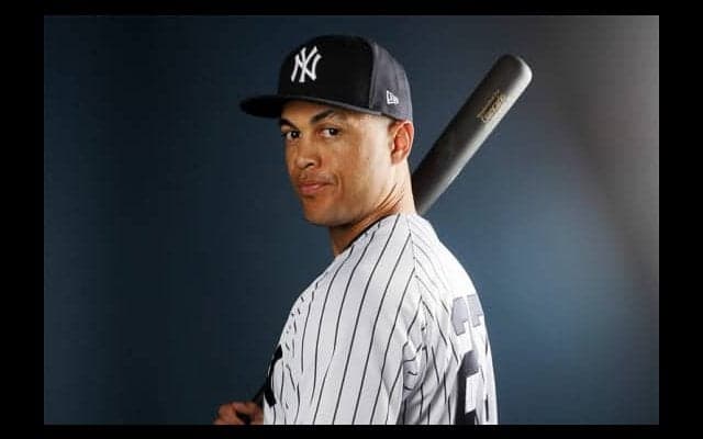 【MLB】大砲スタントンの筋肉が凄すぎると話題に　米誌の表紙に「なんてこった！」