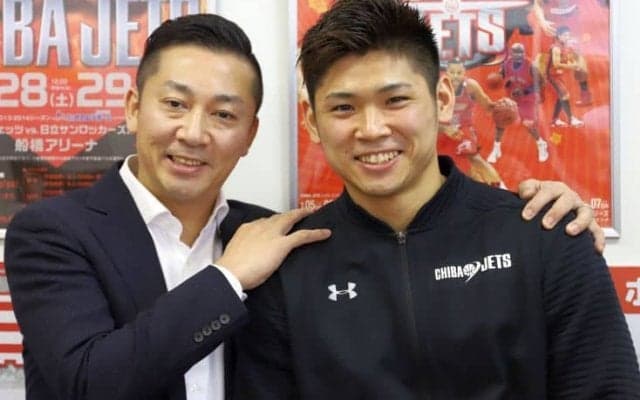 千葉ジェッツ島田慎二＆原修太、フォロワー1万人御礼飲み会で『原ポーズ』披露！