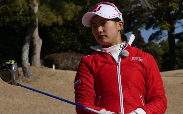 飛びの秘訣は軸を安定させクルッと回る　ロングヒッター川崎志穂の飛ばしの秘訣