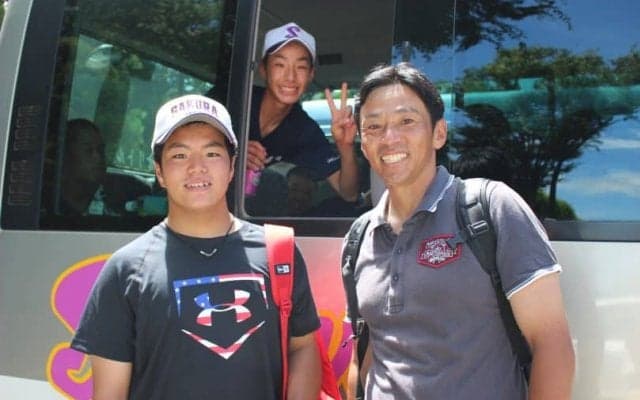 【2018年注目の男たち②】度会基輝（中央学院大）度会隆輝（横浜高）「憧れの父」を追いかけて