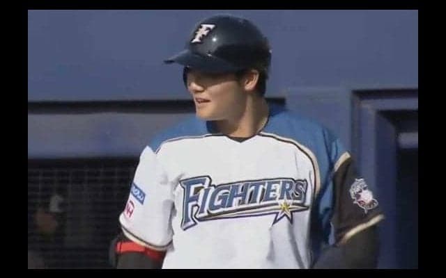 ハム清宮、DeNA桜井の前に見逃し三振　高校時代のライバルが“プロ初対決”