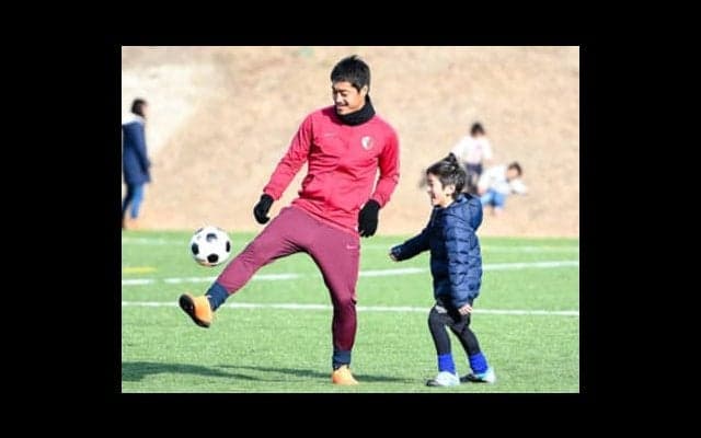 被災地にグラウンドをつくった小笠原満男が、子どもたちに語ったこと