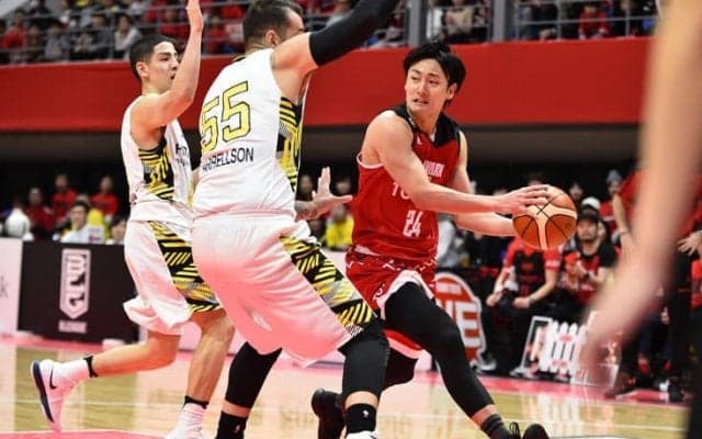 SR渋谷の猛追をかわすアルバルク東京、ケガ人続出ながら連勝で東地区首位を堅持