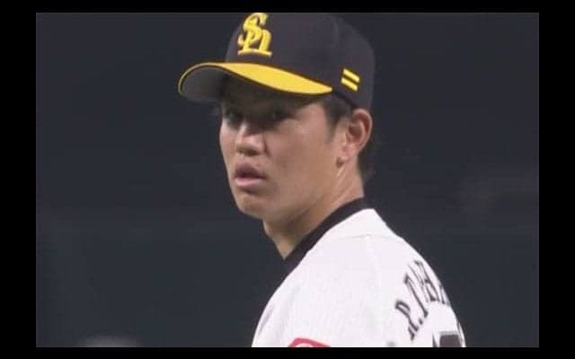 鷹ドラ2サブマリンにプロの洗礼　右手が地面に当たる珍事「最近多くなってる」