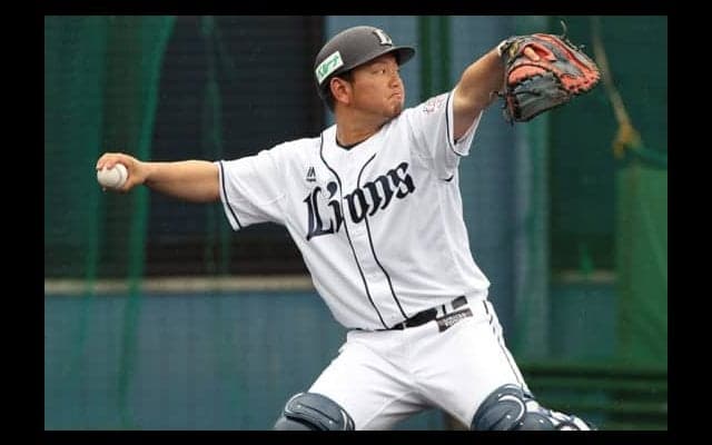 西武・森が先発救う強肩スロー　素手キャッチから二塁へ剛速球で併殺完成