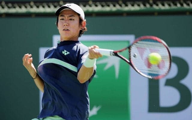 西岡良仁が期待の新星デミノーを下し2回戦進出。見応えのあるストローク戦を制す[男子テニスATPワールドツアー マスターズ1000 マイアミ]