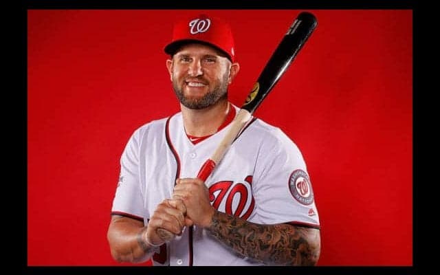 MLBで痛快な“シフト破り”が大成功　ナ軍強打者が外野4人シフトを打ち破る