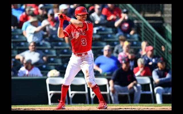 【MLB】本人も困惑、米で“世界一遅い”珍盗塁　「偶然の三盗」が話題に