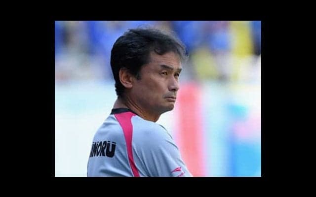 シュートに顔を背けるな！　J2岡山が「殴り続けるサッカー」で首位