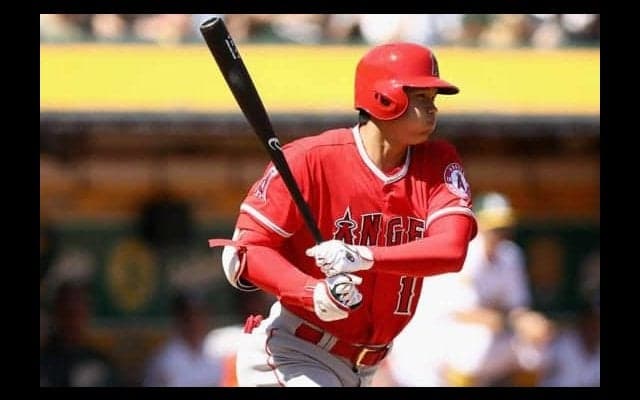 【MLB】大谷翔平、デビュー戦で初打席初安打！　初球を痛烈右前安打、敵地も拍手