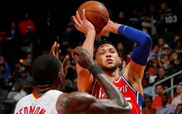 『救世主』シモンズが相棒エンビードにメッセージ「プレーオフに向けて準備を」