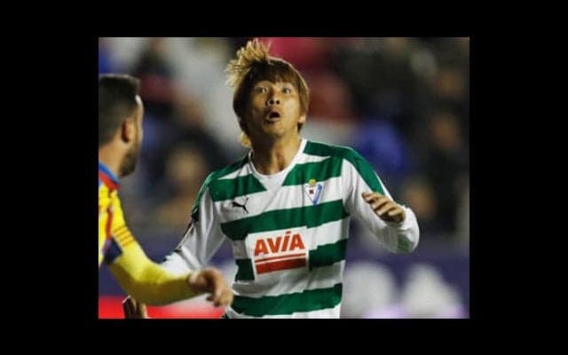 乾貴士ベティス移籍説はテレビの怪報道から。「俺なんかで騒がないで」