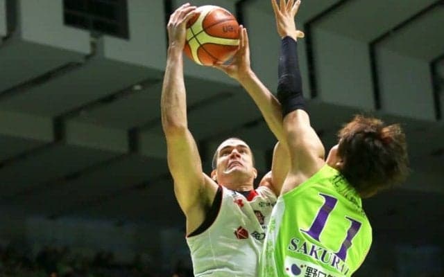 トランジションオフェンス炸裂、千葉ジェッツが連日の100点ゲームで北海道を圧倒