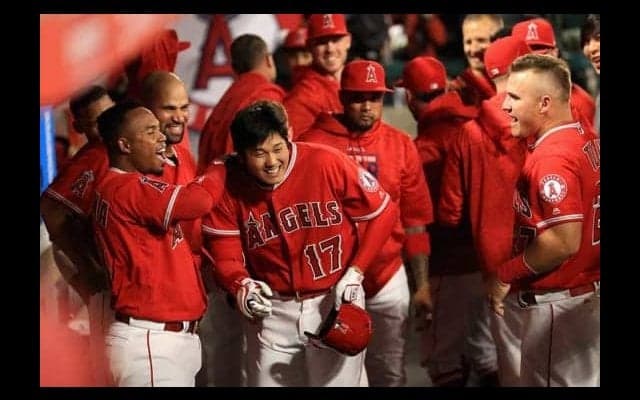 【MLB】大谷翔平、本拠地デビューで衝撃1号3ラン！　球場スタンディングオベーション